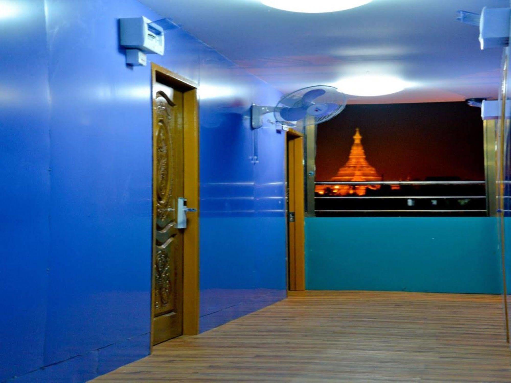 New Golden Forward Hotel Yangon Exterior photo